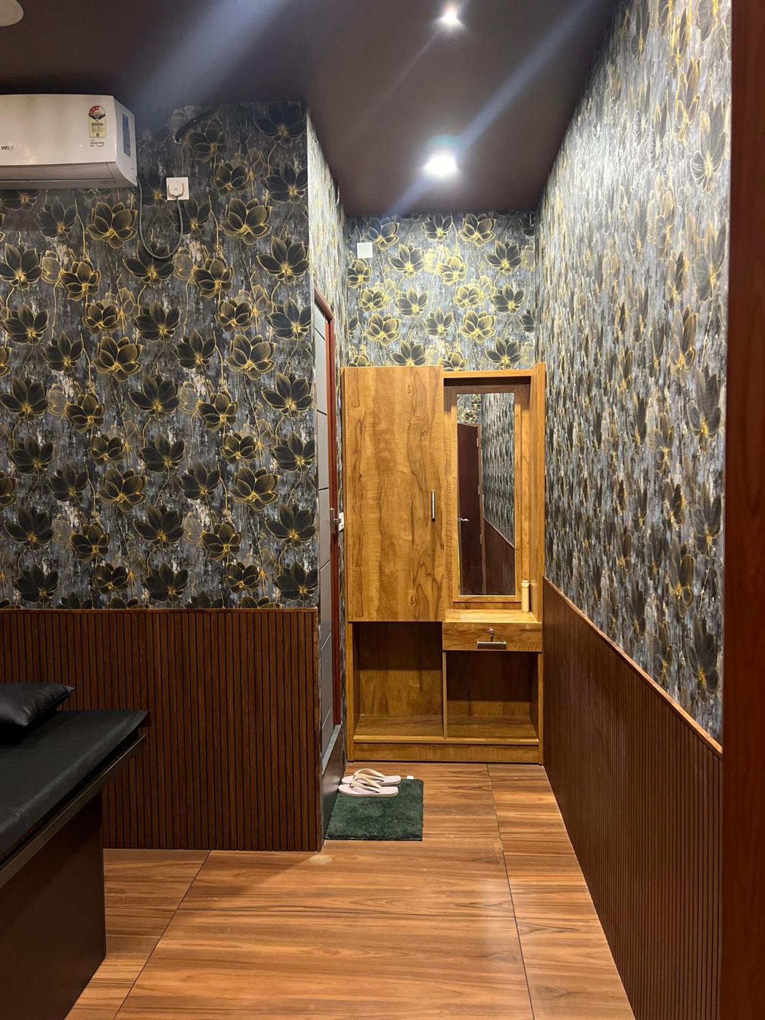 Fly View Airport Residency Otel Nedumbassery Dış mekan fotoğraf